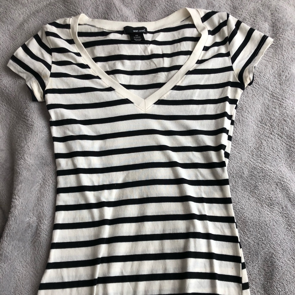 Stripped Short Sleeve Shirt